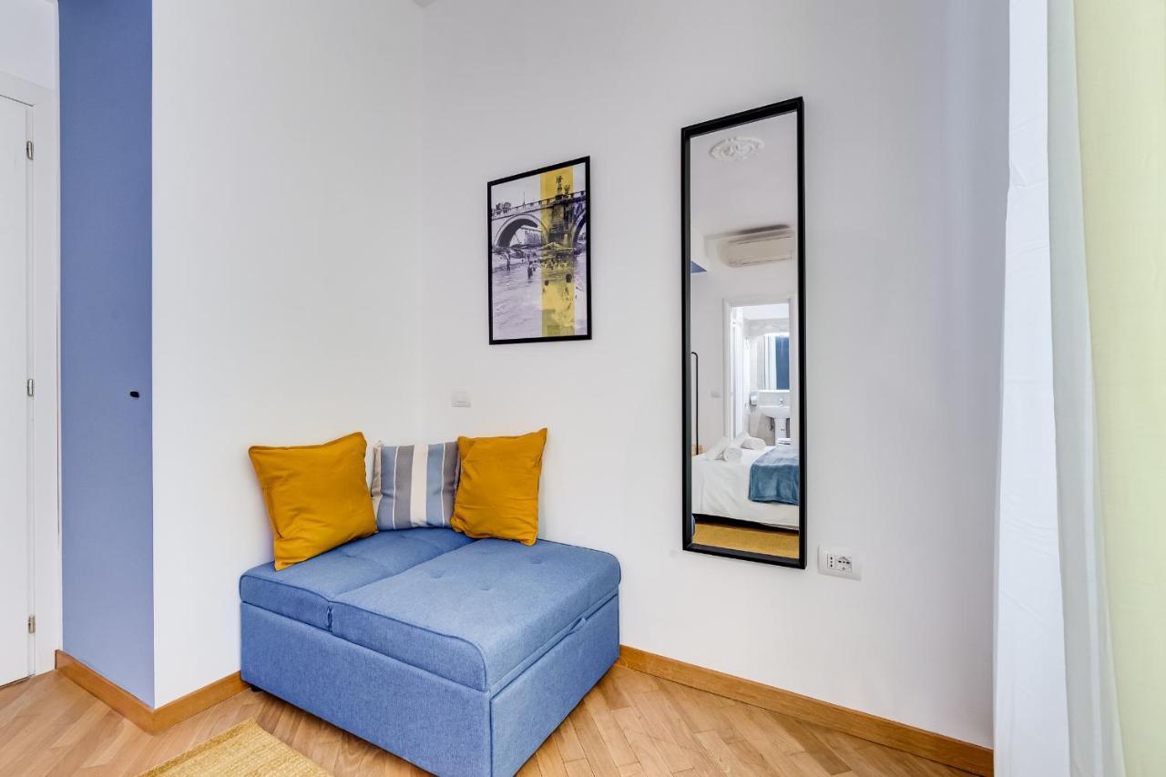Vivilo Collection - Marche 54 Suites - Close To Via Veneto Area - Lt Рим Экстерьер фото