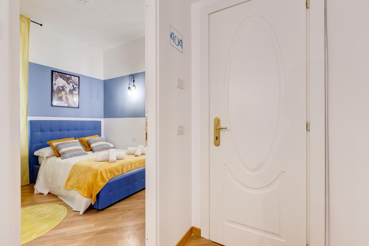 Vivilo Collection - Marche 54 Suites - Close To Via Veneto Area - Lt Рим Экстерьер фото