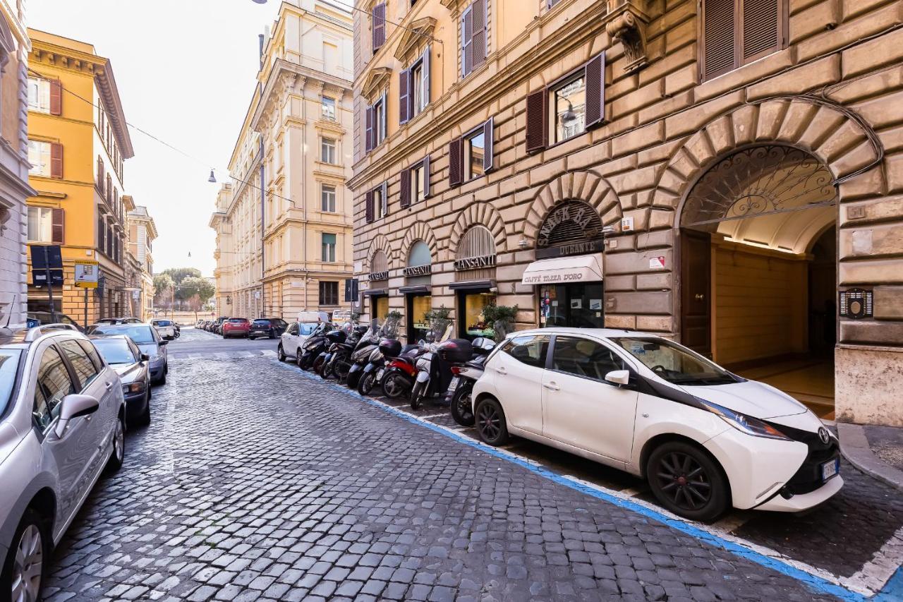 Vivilo Collection - Marche 54 Suites - Close To Via Veneto Area - Lt Рим Экстерьер фото